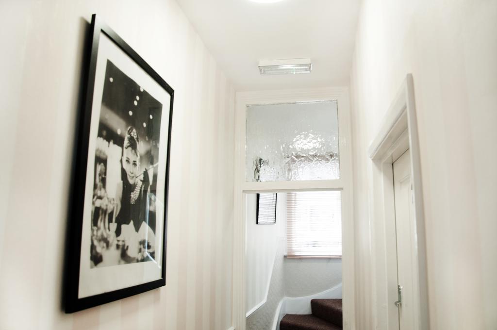 Capital Host- Apartments Euston Londra Exterior foto