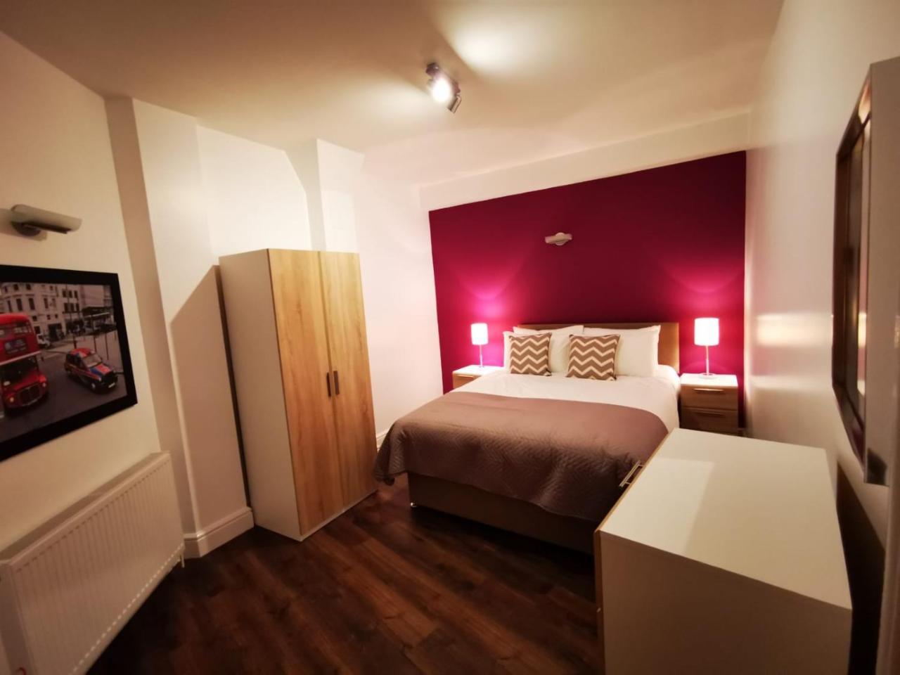 Capital Host- Apartments Euston Londra Exterior foto
