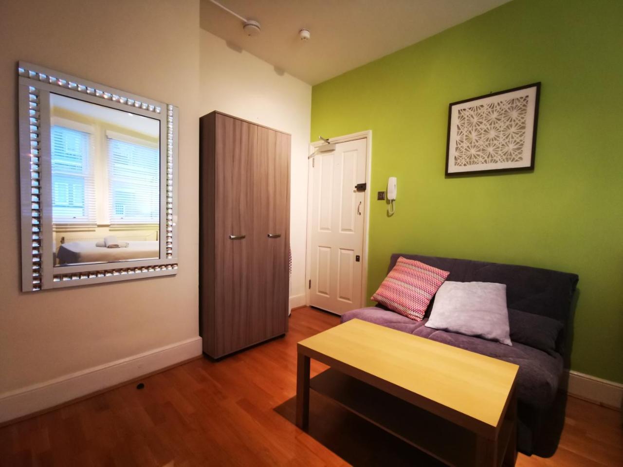 Capital Host- Apartments Euston Londra Exterior foto