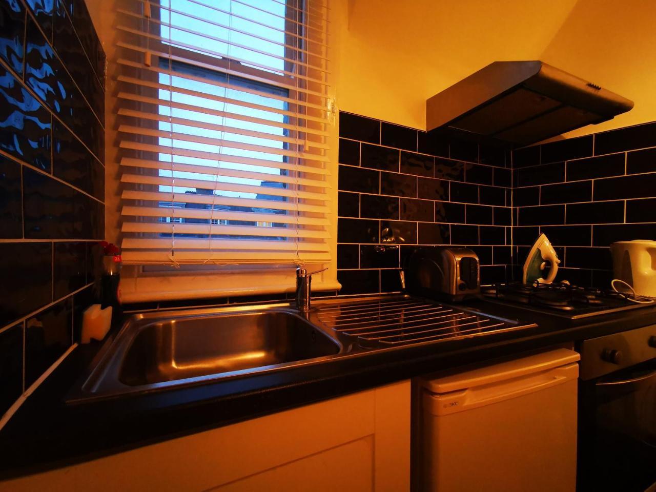 Capital Host- Apartments Euston Londra Exterior foto