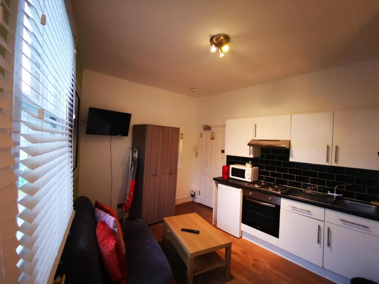 Capital Host- Apartments Euston Londra Exterior foto